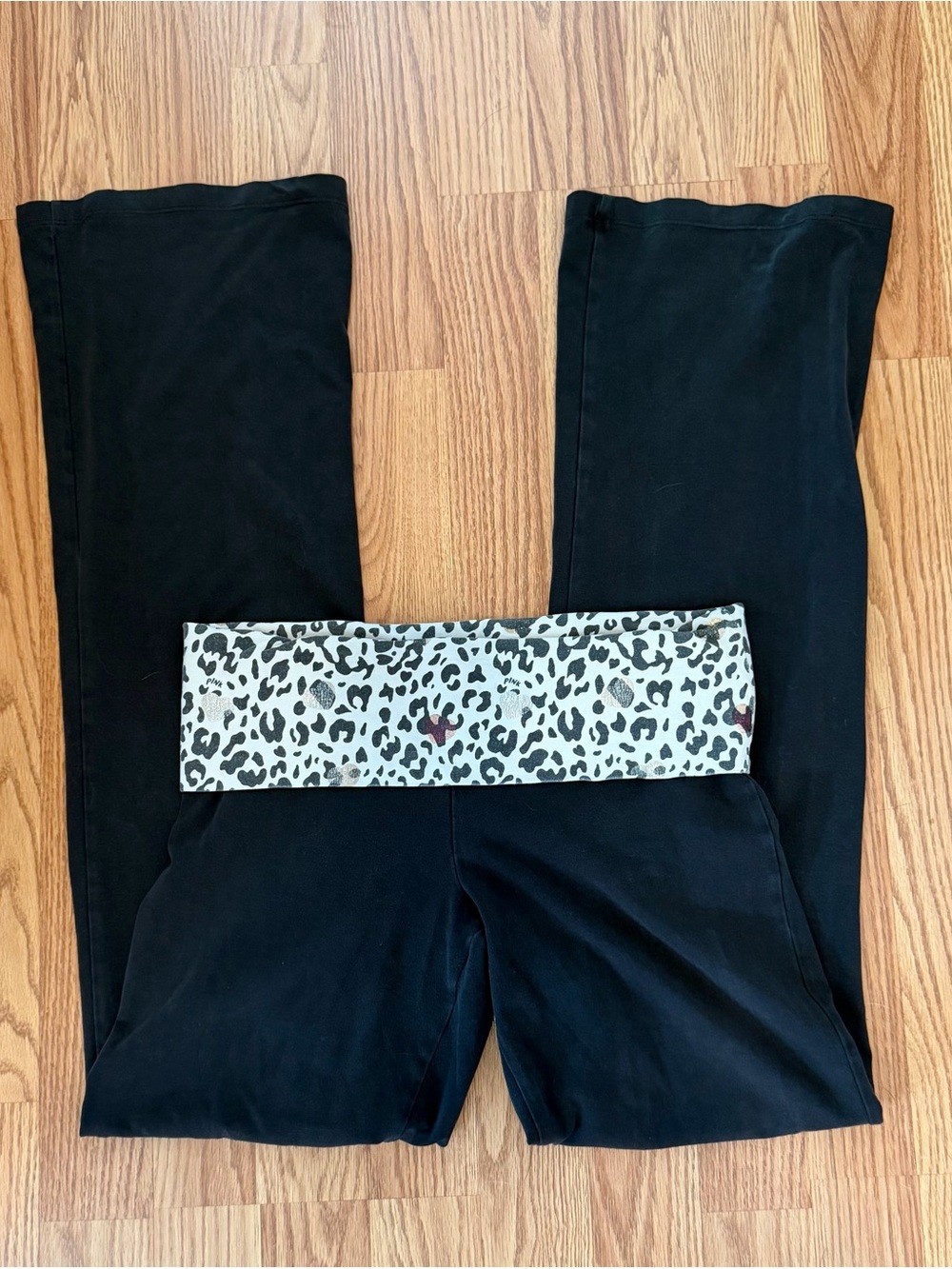 Pink Victoria’s Secret Y2K Cheetah Foldover Flare Leggings S